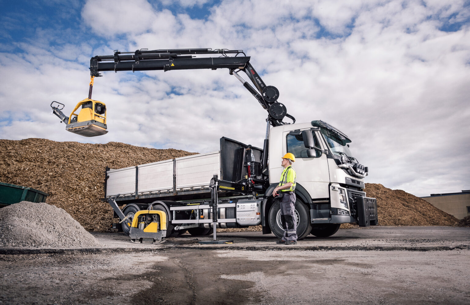 Hiab Ladekrane Lopez Infantes Baumaschinen